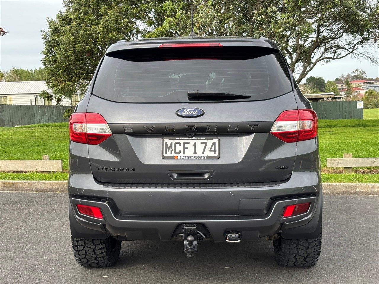 2019 Ford Everest