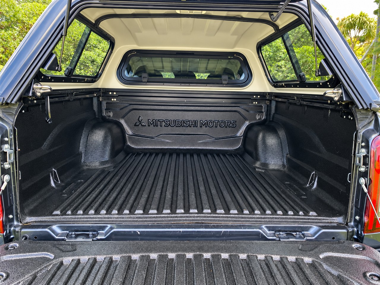 2022 Mitsubishi Triton