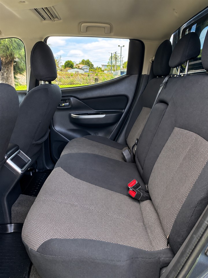 2022 Mitsubishi Triton