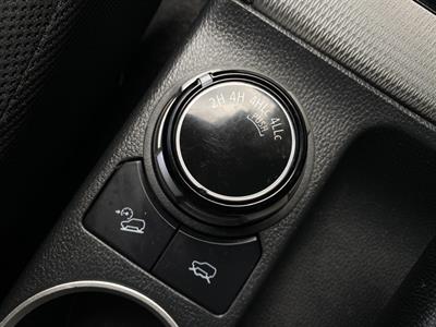 2022 Mitsubishi Triton - Thumbnail