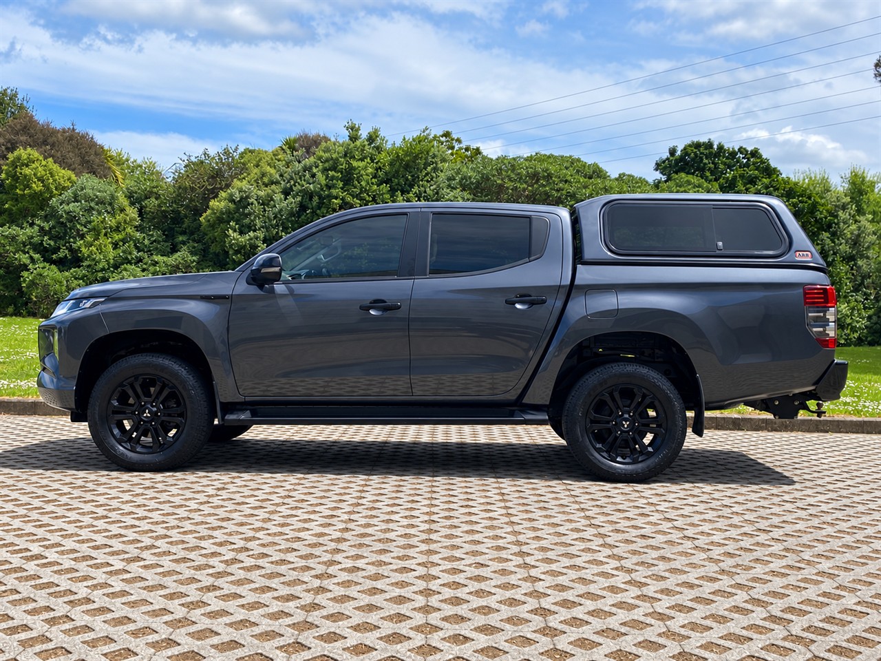 2022 Mitsubishi Triton