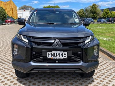 2022 Mitsubishi Triton - Thumbnail