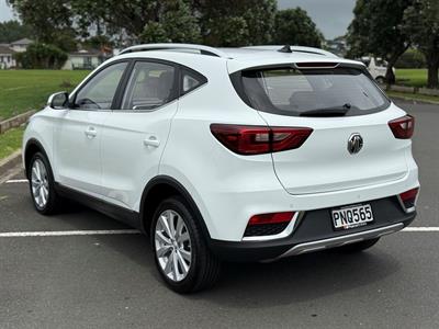 2022 MG ZS - Thumbnail
