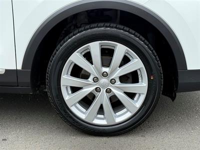 2022 MG ZS - Thumbnail