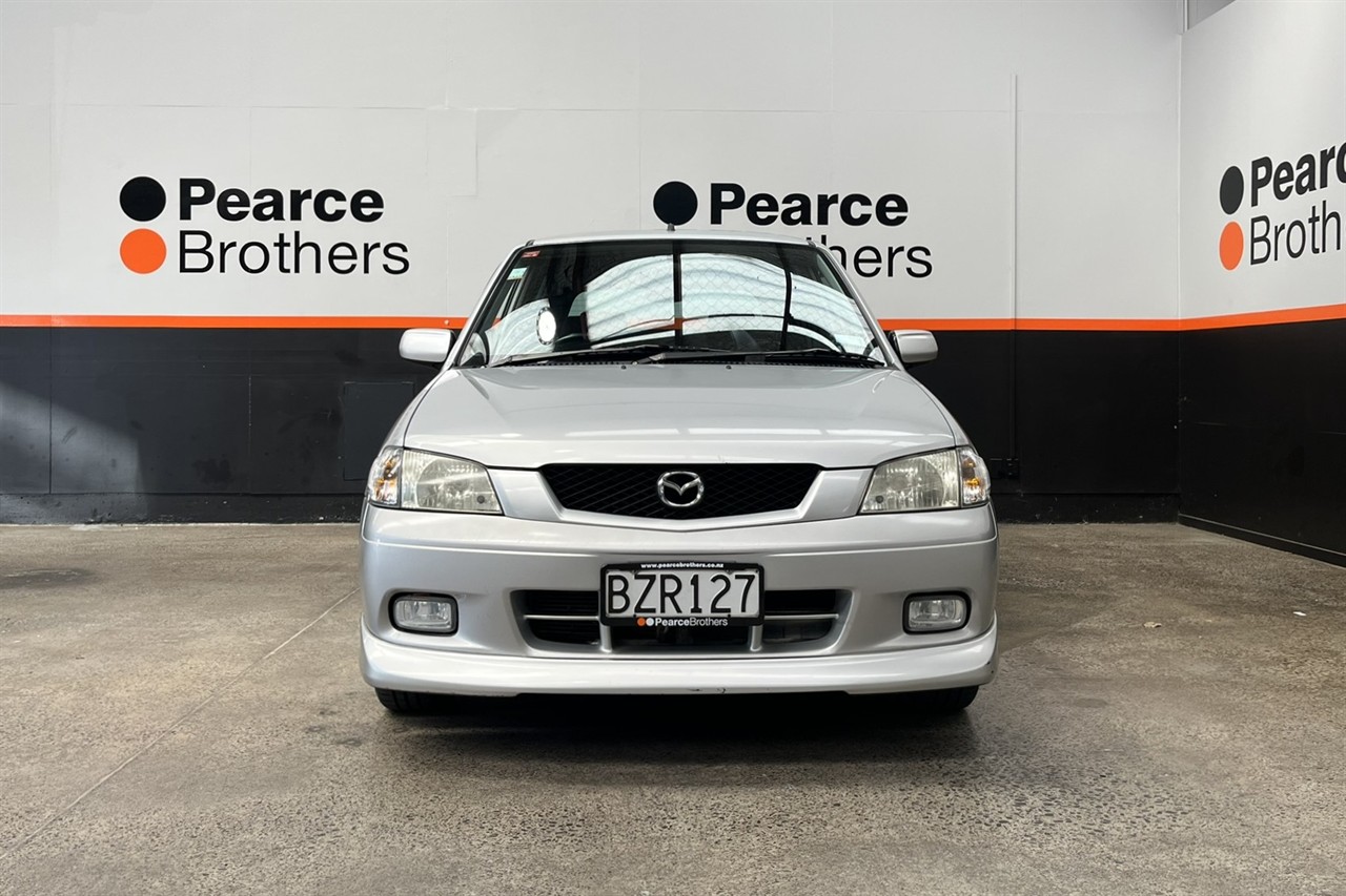 2001 Mazda Demio