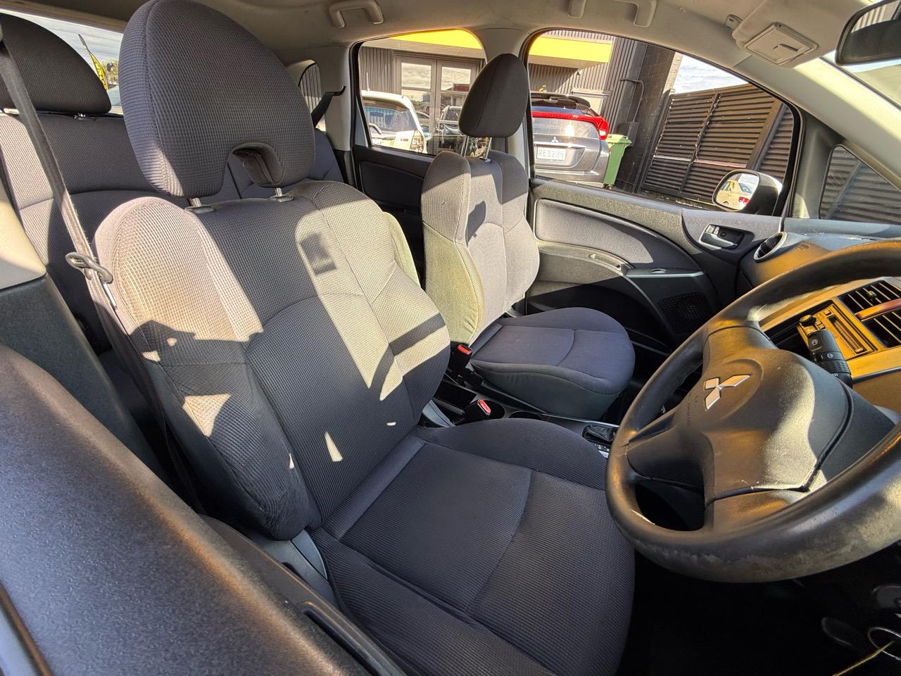 2006 Mitsubishi Colt