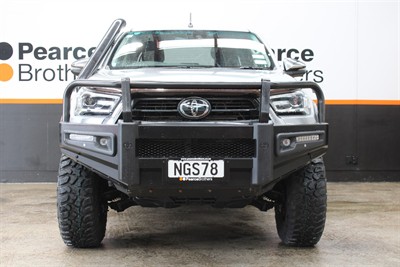2021 Toyota Hilux - Thumbnail