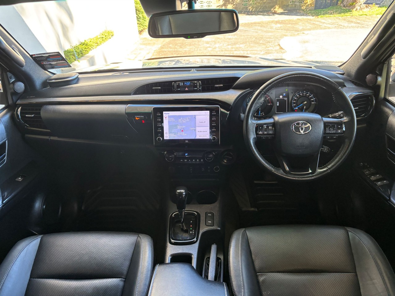 2023 Toyota Hilux