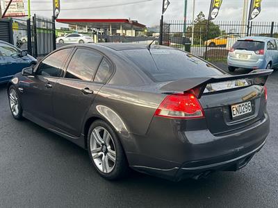 2008 Holden COMMODORE - Thumbnail