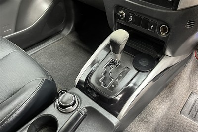 2016 Mitsubishi Triton - Thumbnail