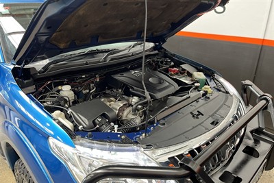 2016 Mitsubishi Triton - Thumbnail