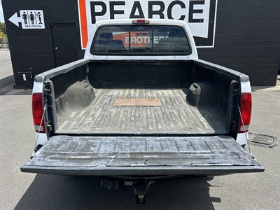 2004 Ford F250 - Thumbnail