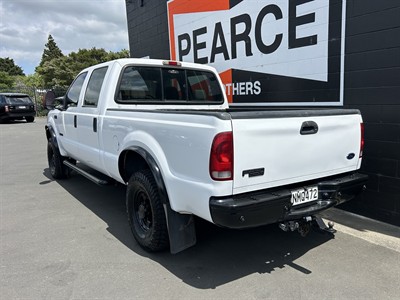 2004 Ford F250 - Thumbnail