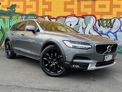 2017 Volvo V90 - Thumbnail