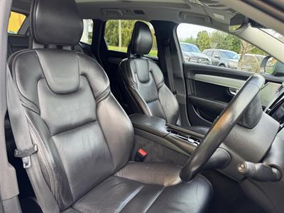 2017 Volvo V90 - Thumbnail
