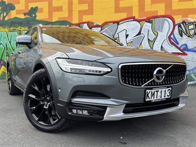 2017 Volvo V90 - Thumbnail