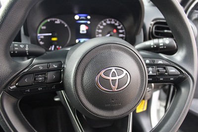 2026 Toyota YARIS - Thumbnail