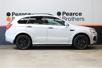 2017 Holden Captiva - Thumbnail