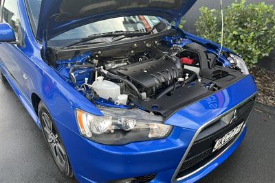 2015 Mitsubishi Lancer - Thumbnail