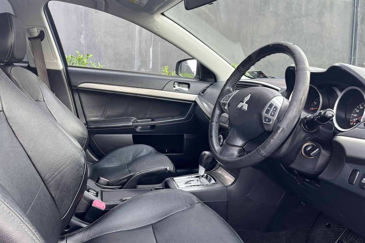 2015 Mitsubishi Lancer