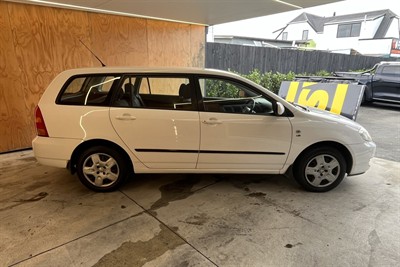 2007 Toyota Corolla - Thumbnail