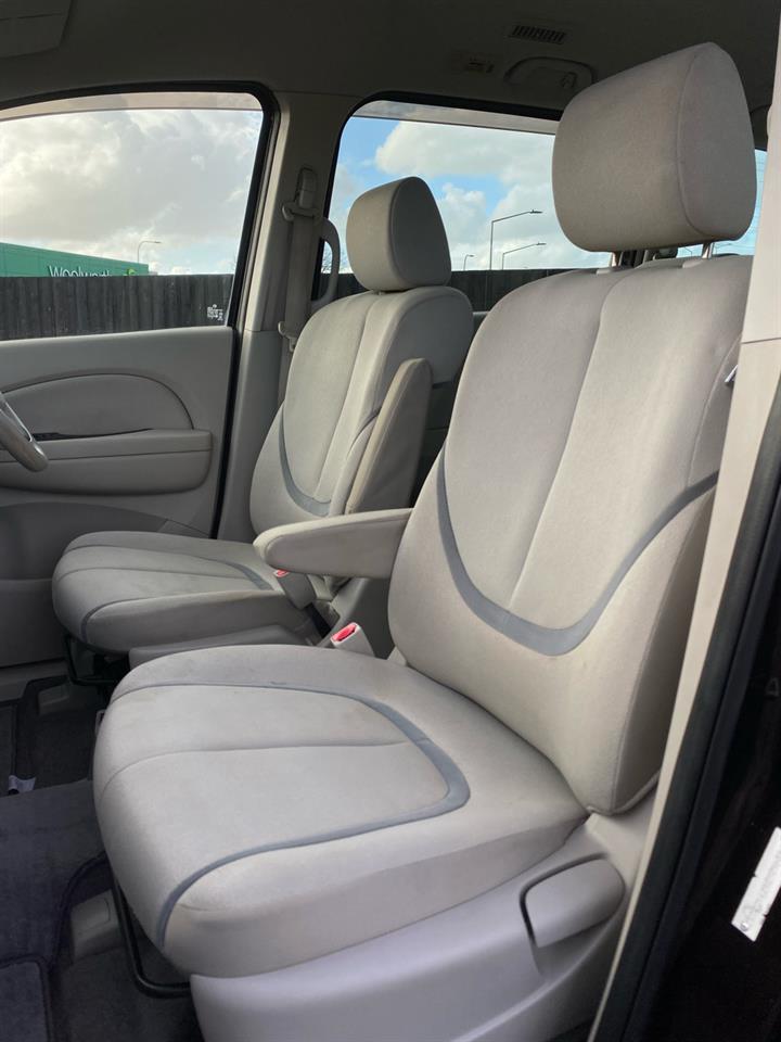 2010 Mazda Biante