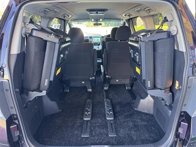 2012 Toyota Vellfire - Thumbnail