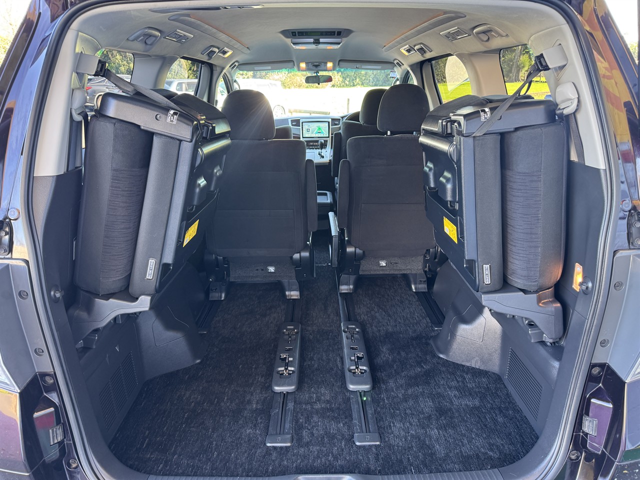 2012 Toyota Vellfire