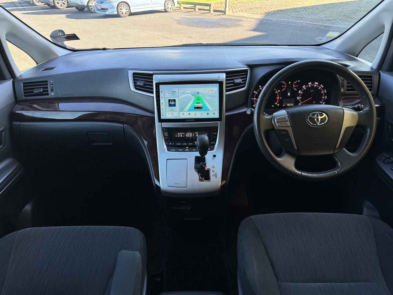2012 Toyota Vellfire