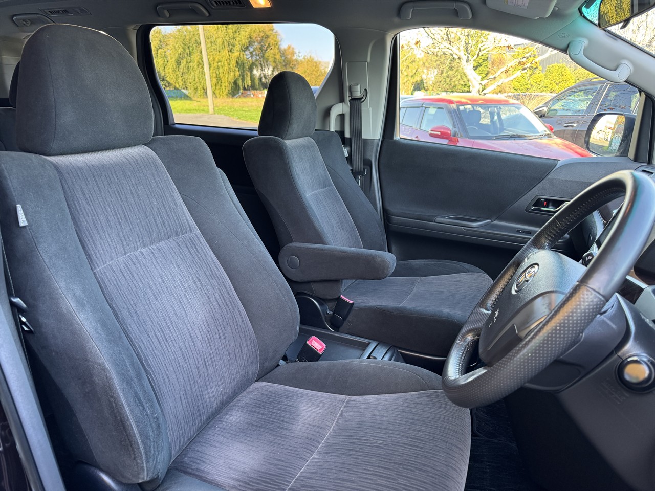 2012 Toyota Vellfire