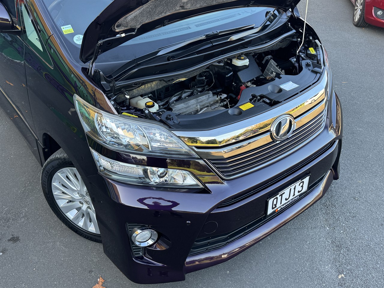 2012 Toyota Vellfire