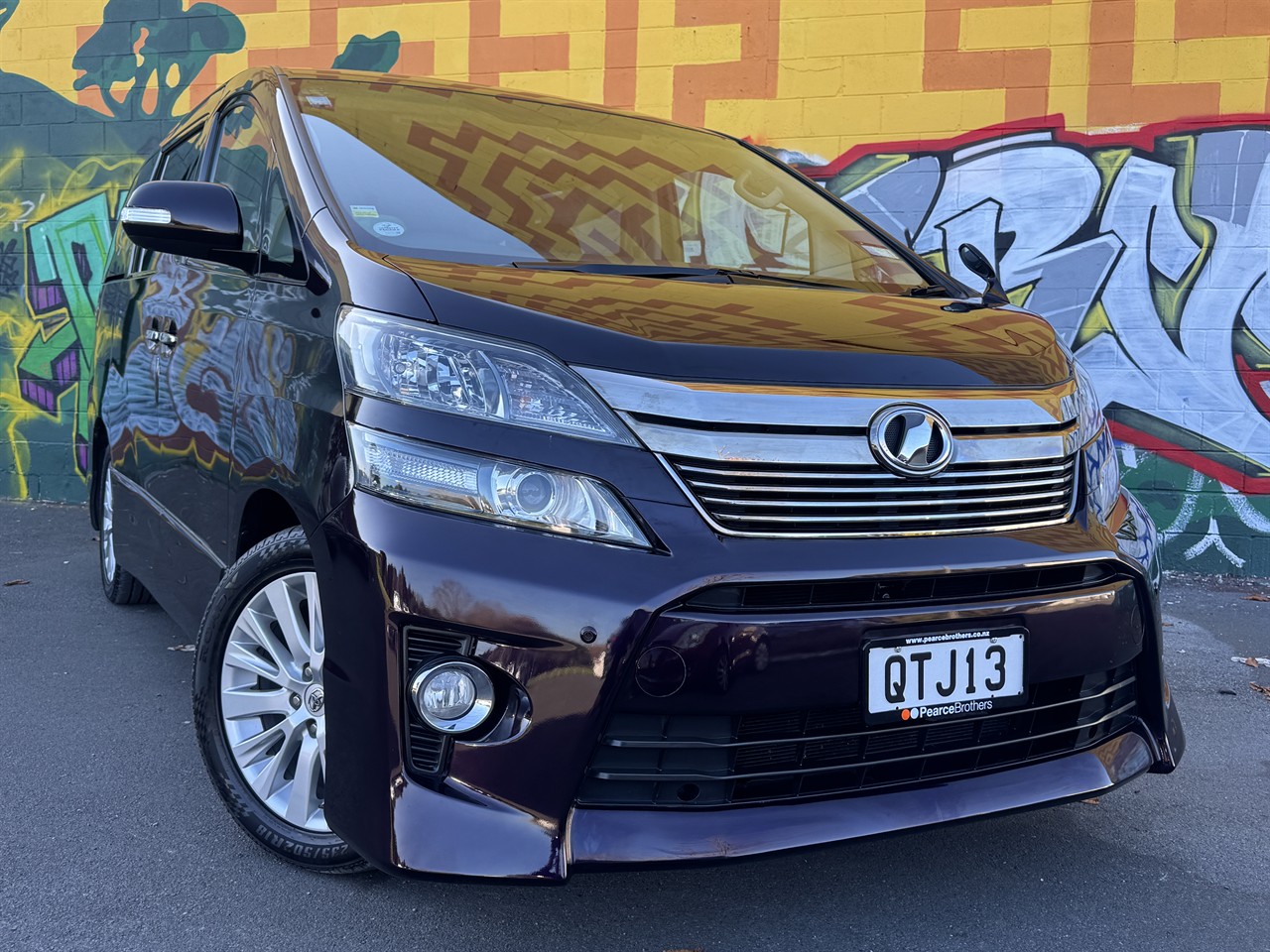 2012 Toyota Vellfire