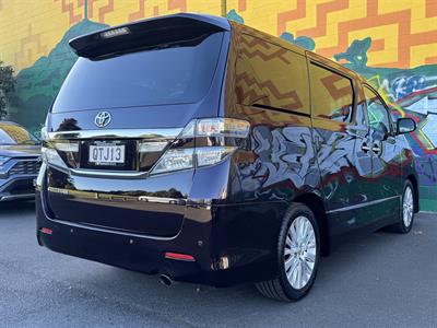 2012 Toyota Vellfire - Thumbnail