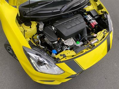 2018 Suzuki Swift - Thumbnail
