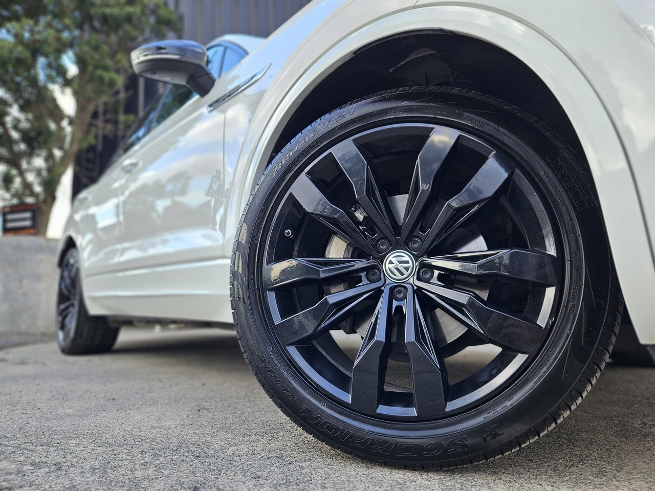 2020 Volkswagen Touareg