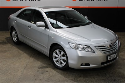 2009 Toyota Camry - Thumbnail