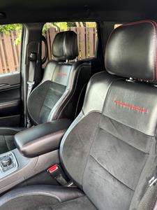 2017 Jeep GRAND CHEROKEE - Thumbnail