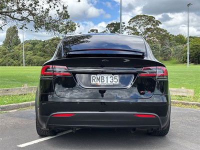 2019 Tesla Model X - Thumbnail
