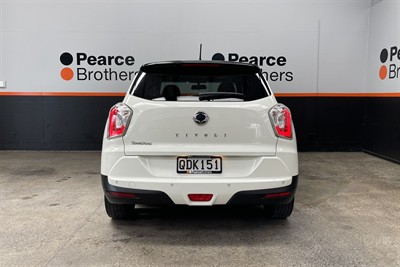 2016 Ssangyong Tivoli - Thumbnail