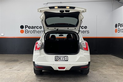 2016 Ssangyong Tivoli - Thumbnail