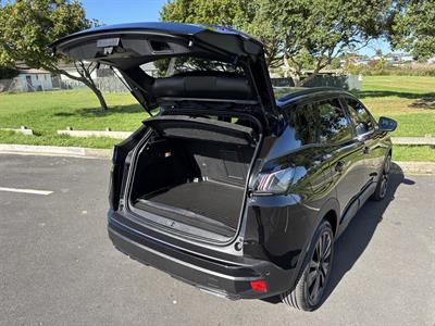 2022 Peugeot 3008 - Thumbnail