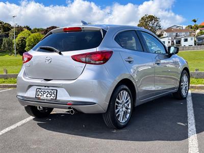 2024 Mazda 2 - Thumbnail