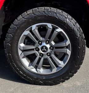 2020 Mitsubishi Triton - Thumbnail