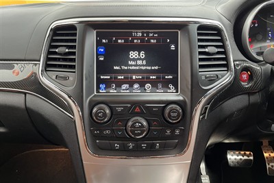 2014 Jeep Grand Cherokee - Thumbnail