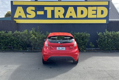 2014 Ford Fiesta - Thumbnail