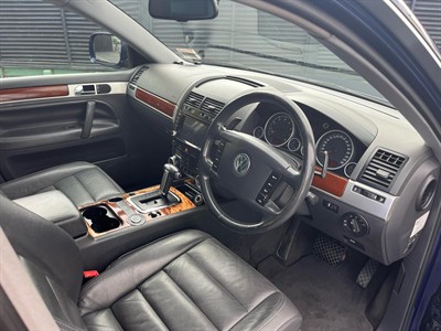 2006 Volkswagen TOUAREG - Thumbnail