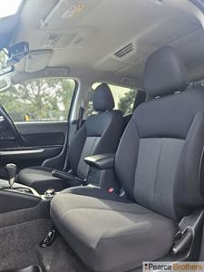 2021 Mitsubishi Triton - Thumbnail