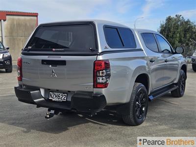 2021 Mitsubishi Triton - Thumbnail
