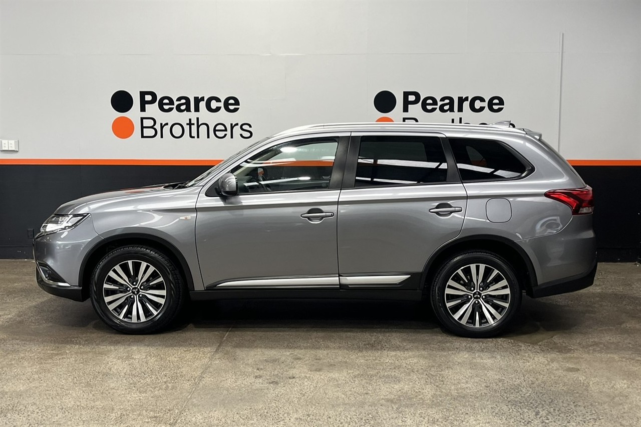 2022 Mitsubishi Outlander