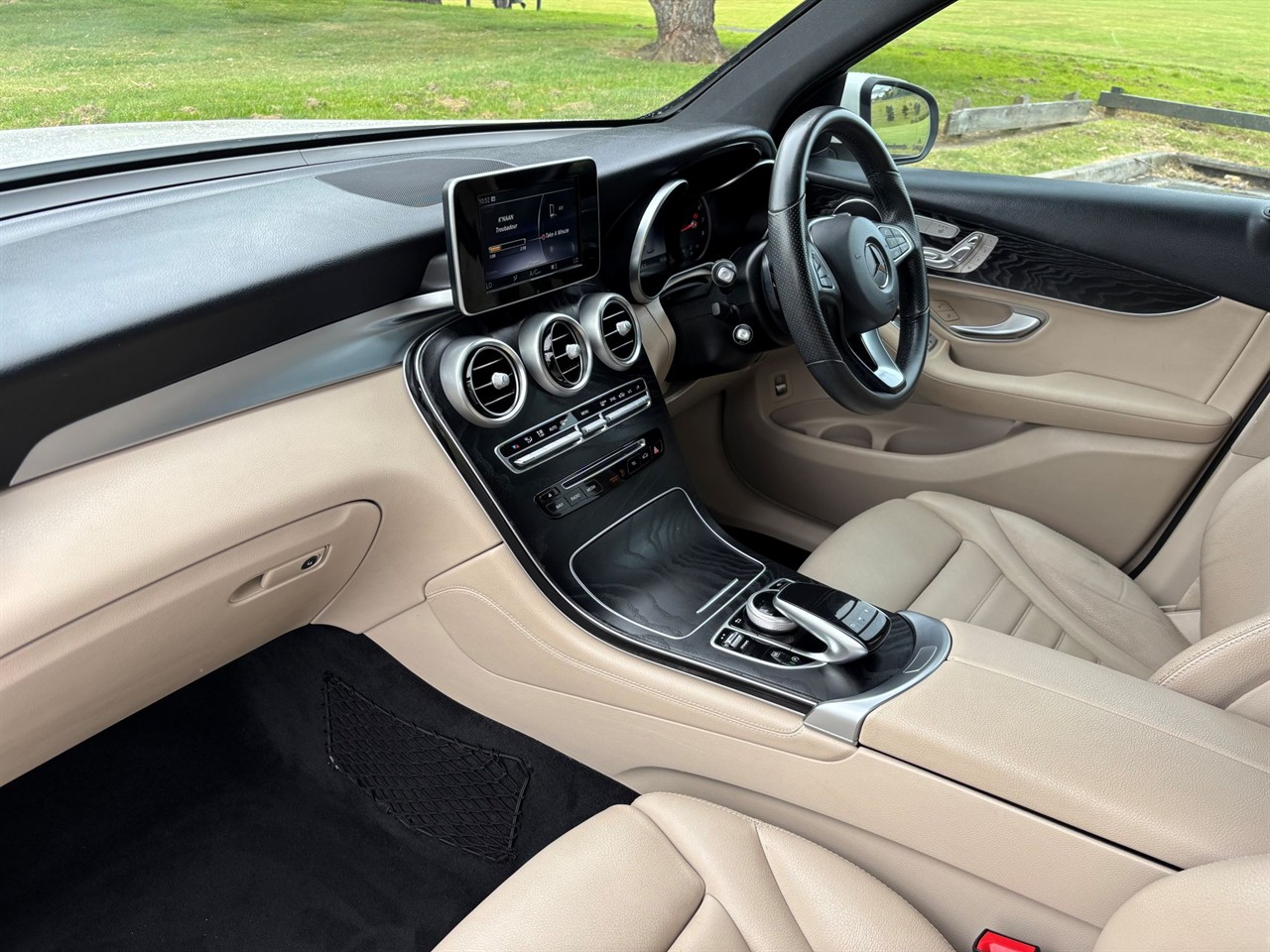 2018 Mercedes-Benz GLC 250